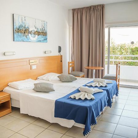 Cornelia Hotel Ayia Napa Ngoại thất bức ảnh