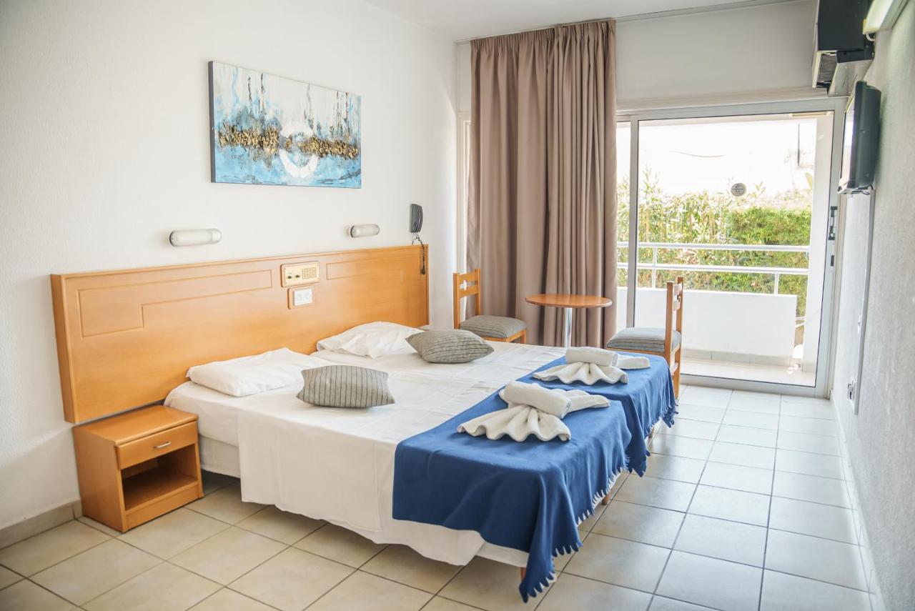 Cornelia Hotel Ayia Napa Ngoại thất bức ảnh