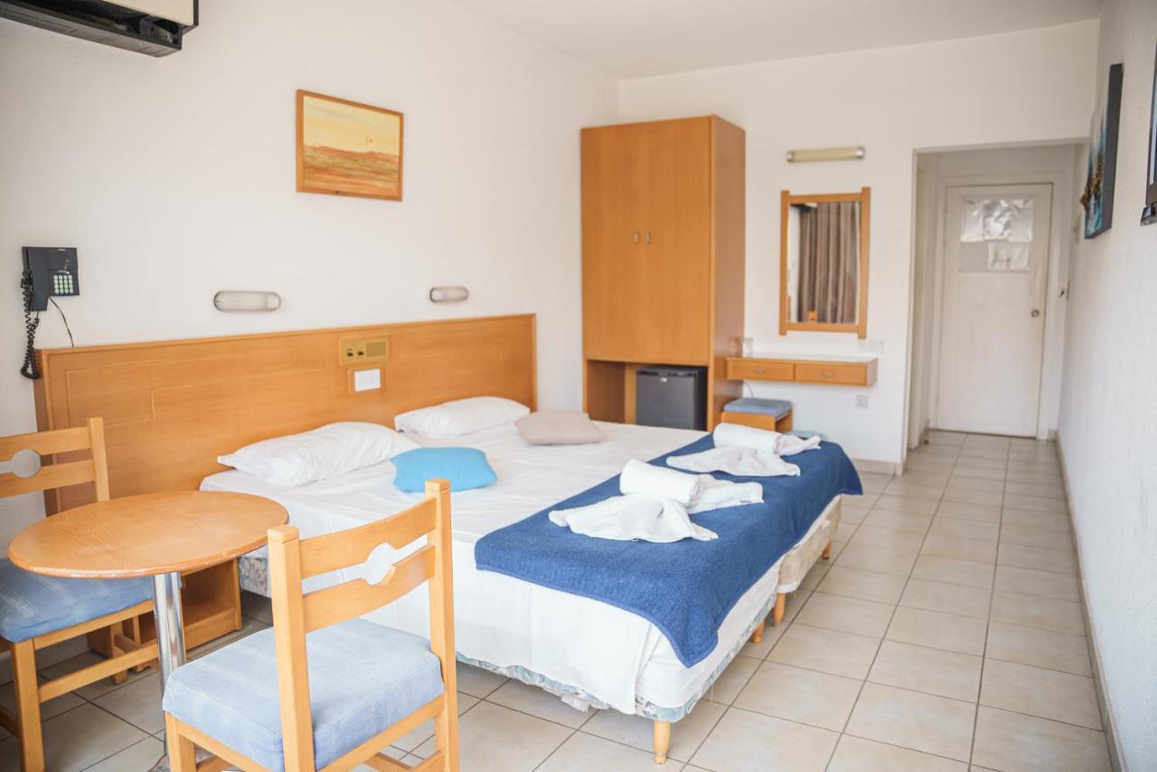 Cornelia Hotel Ayia Napa Ngoại thất bức ảnh